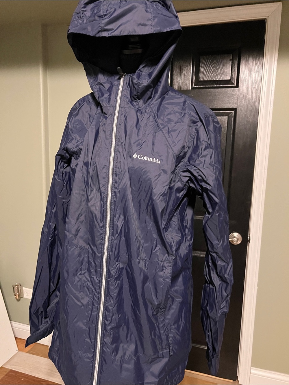 Columbia Navy Hooded Women's Raincoat